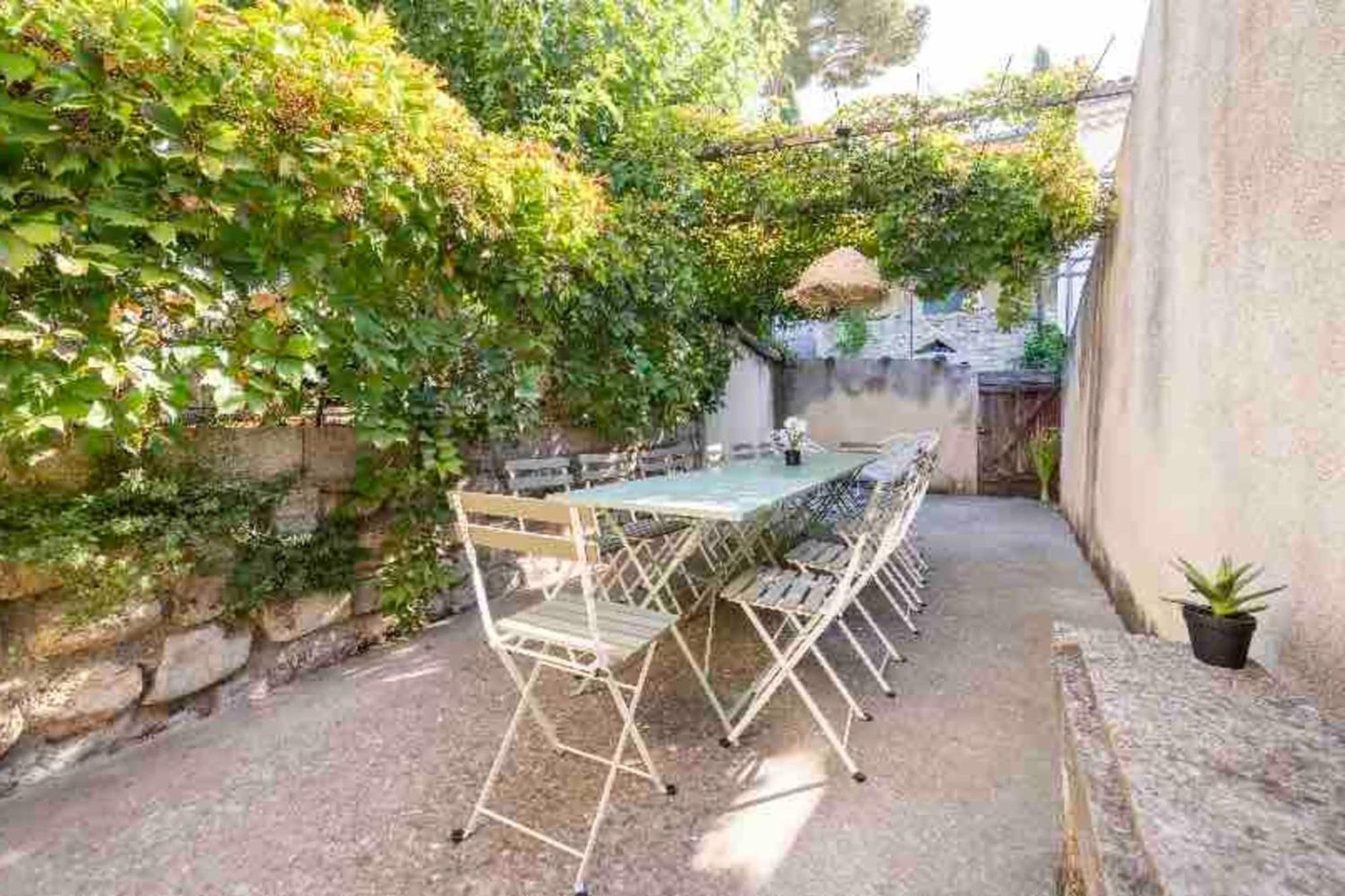 Maison Cosy Lodge 15 P Clim Wifi Cour Garage Montfrin Exteriör bild
