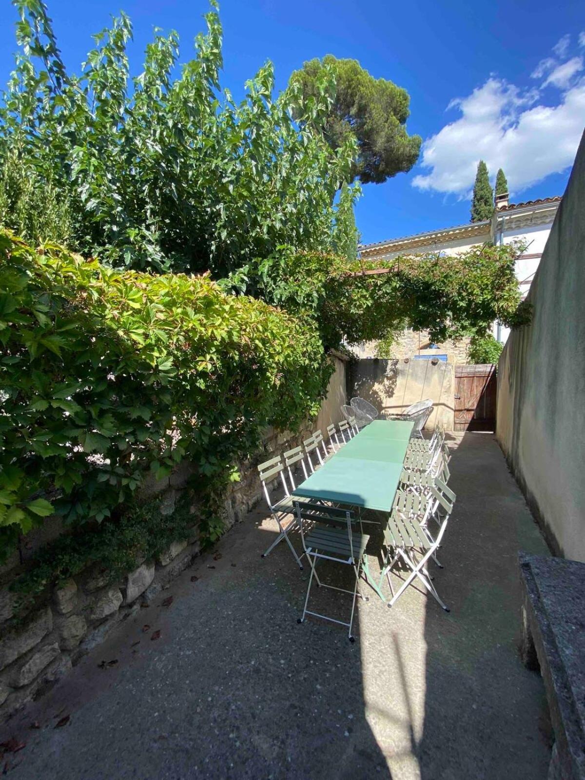 Maison Cosy Lodge 15 P Clim Wifi Cour Garage Montfrin Exteriör bild