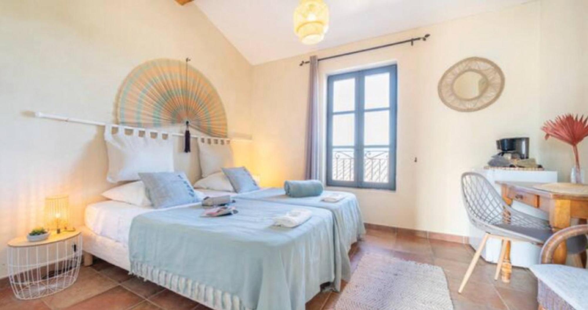 Maison Cosy Lodge 15 P Clim Wifi Cour Garage Montfrin Exteriör bild